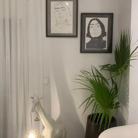 Khroma Luxury 4 Front * خيرسونِسوس